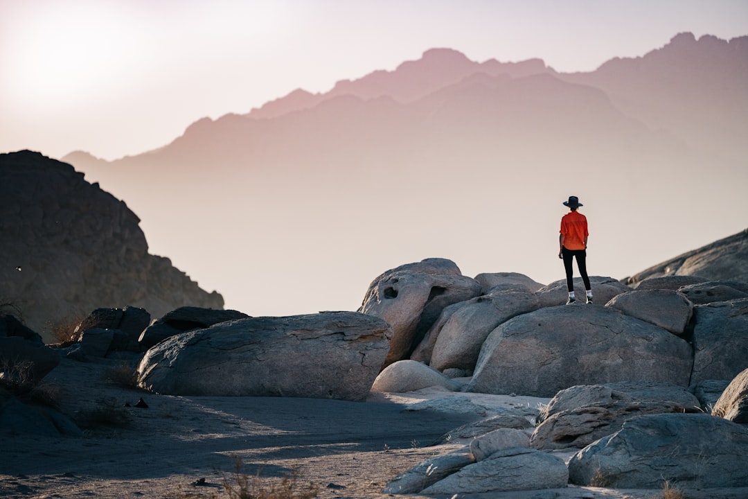 home-hero NEOM will be home to one of the world’s largest nature reserves: a 25,000 sq km stretch of wilderness, encompassing two deserts divided by a mountain range. | NEOM, Saudi Arabia
