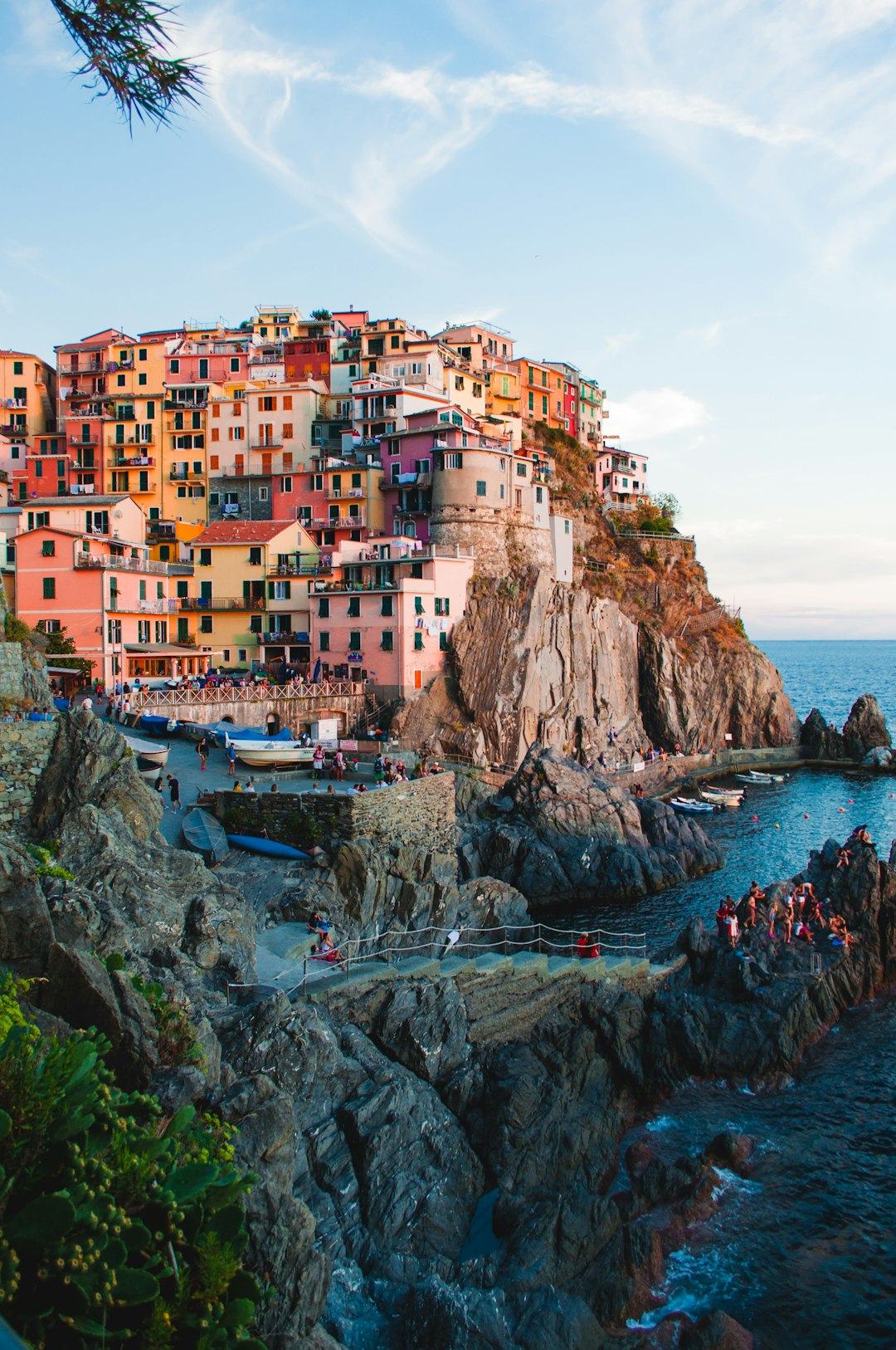 services-04 The Cliffs of Cinque Terre
